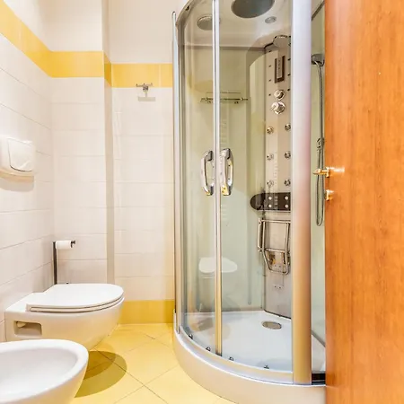 Apartment Brand New Centrale Via Soperga- 2pax- Wifi